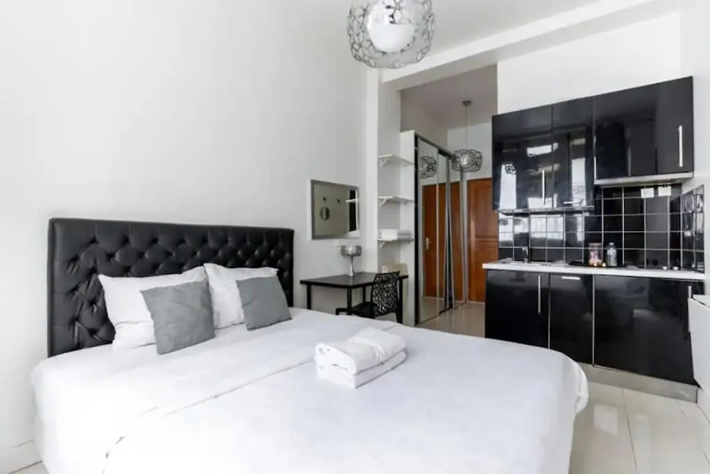 Canal St Martin : Charming Cosy Studio 巴黎 法国